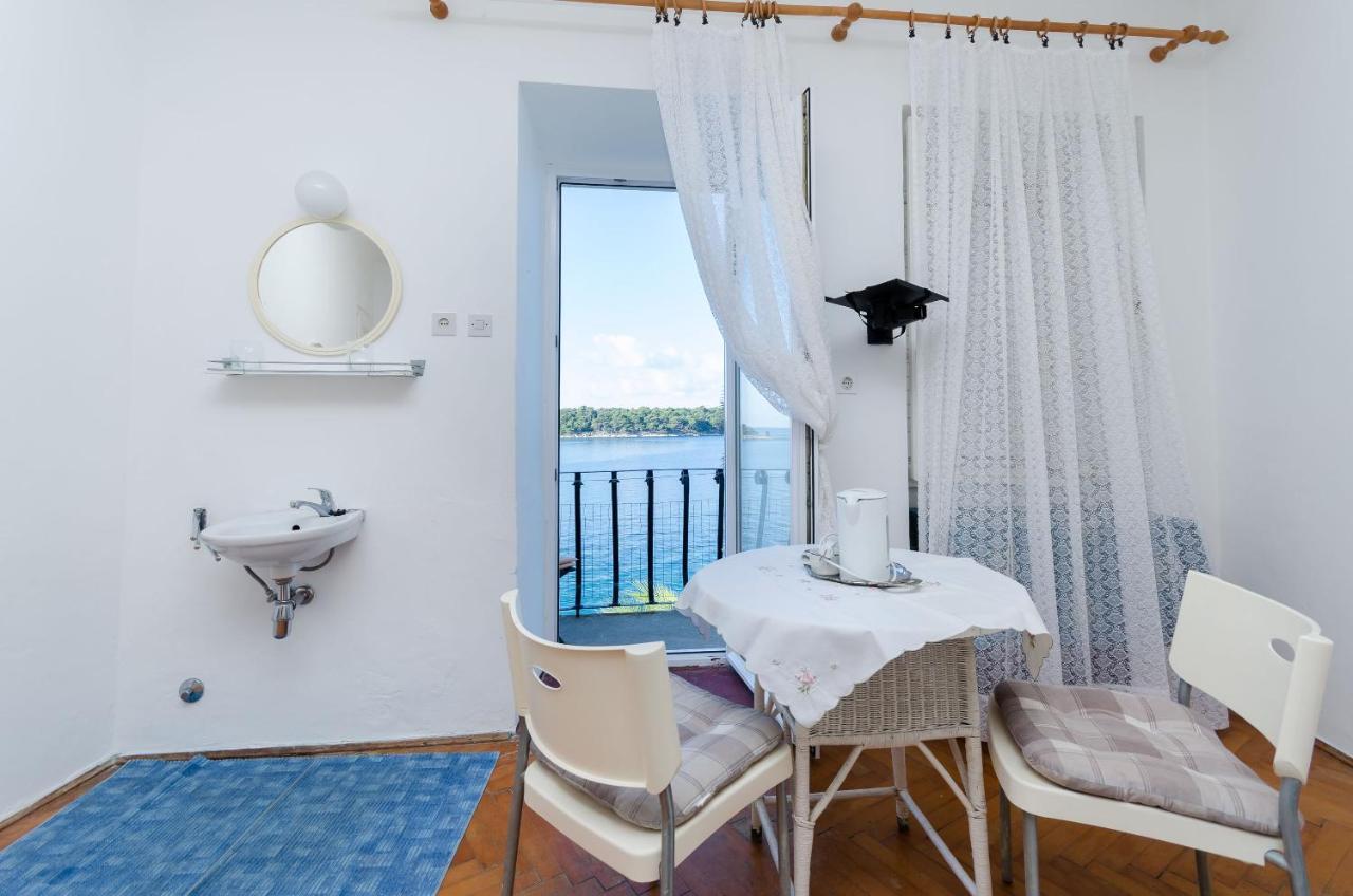 Rooms Sonja P Rab Town Luaran gambar